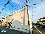 忙しく過ぎゆく日常を置き去るほど、ゆったりした時間が流れる住環境。