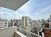 眺望や窓からの景色が良いと、家で過ごす時間も快適です。