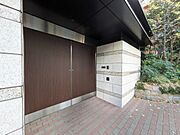 館内は静寂な中が保たれており、管理が行き届いている印象を受けました。