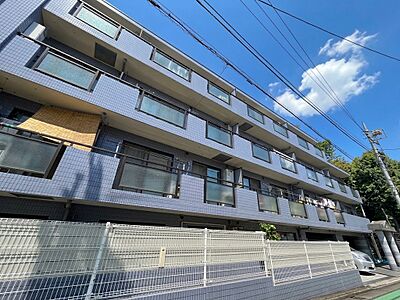 外観:飽きのこないシンプルモダンな外観です。 外観:飽きのこないシンプルモダンな外観です。