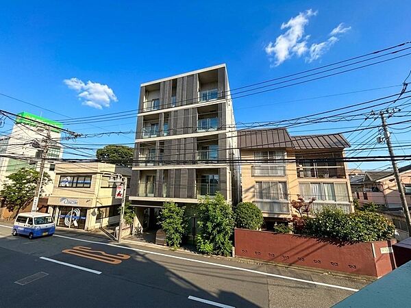 バルコニーを拡大表示