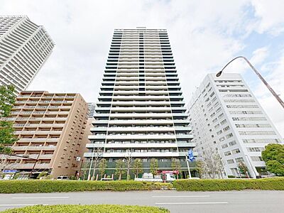 外観：飽きのこないシンプルモダンな外観です。