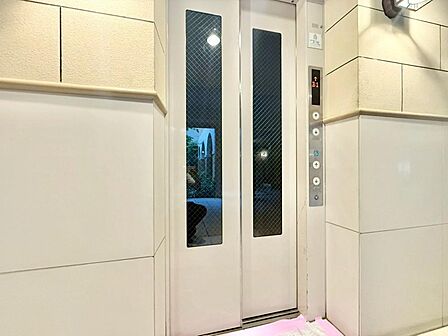 エレベーター完備のため荷物が多くなっても安心。