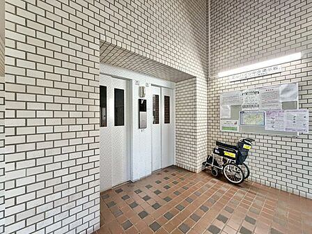 エレベーター完備のため荷物が多くなっても安心。