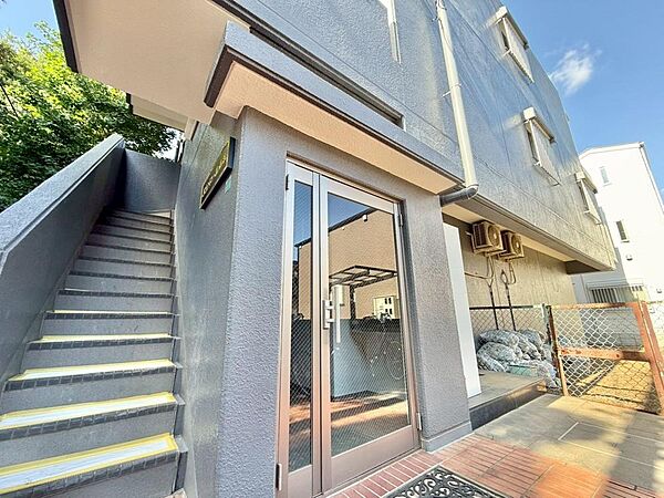 エントランスを拡大表示