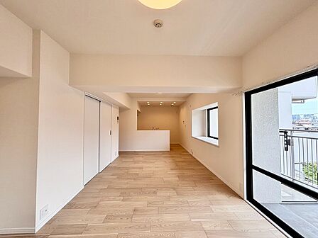 落ち着いた雰囲気に包まれて、伸びやかな空間。