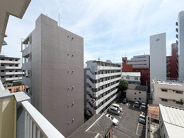 バルコニーを拡大表示