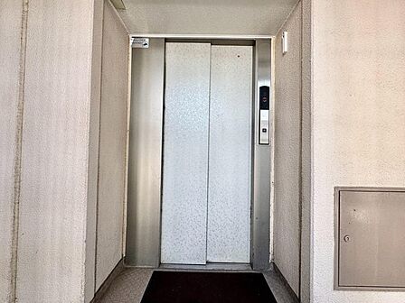エレベーター完備のため荷物が多くなっても安心。