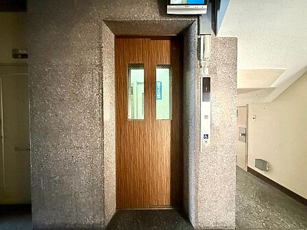 エレベーター完備のため荷物が多くなっても安心。