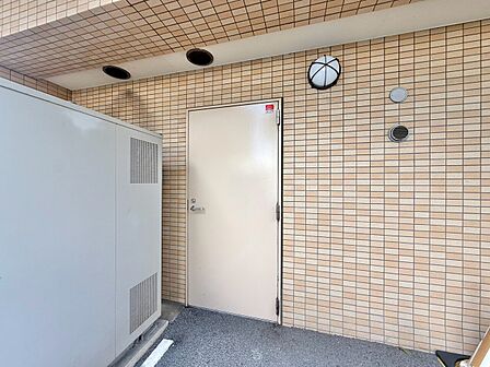 ゴミ置場。綺麗に管理されております。