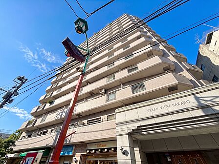 飽きのこないシンプルモダンな外観です。