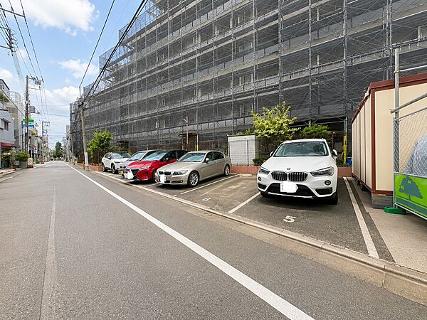 駐車場を拡大表示