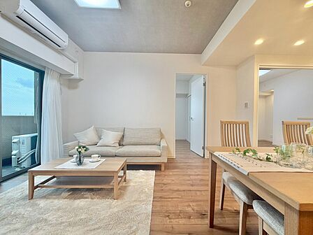 「空間が織り成すひとつ先の住み心地」を演出します。