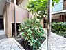 その他：マンションの敷地内には、中庭もございます。