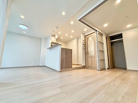 充実した生活は伸びやかな居室空間から始まります。