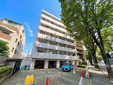 忙しく過ぎゆく日常を置き去るほど、ゆったりした時間が流れる住環境。