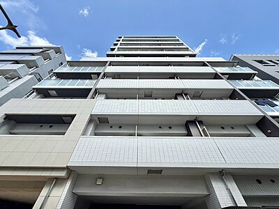 外観:飽きのこないシンプルモダンな外観です。 外観:飽きのこないシンプルモダンな外観です。