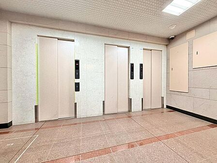 エレベーター完備のため荷物が多くなっても安心。