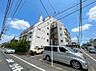 外観：忙しく過ぎゆく日常を置き去るほど、ゆったりした時間が流れる住環境。