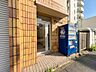 エントランス：上質感漂う玄関アプローチです。