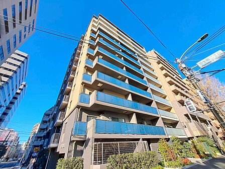 忙しく過ぎゆく日常を置き去るほど、ゆったりした時間が流れる住環境。