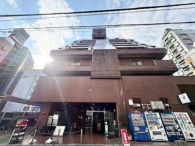 外観:飽きのこないシンプルモダンな外観です。 外観:飽きのこないシンプルモダンな外観です。