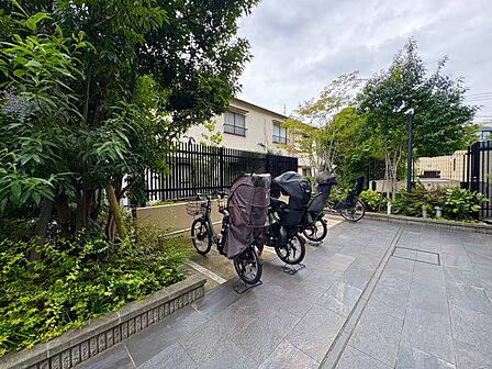 駐輪場も綺麗に整頓されています。※空き状況は都度ご確認下さい。