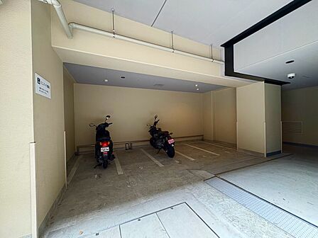 バイク置き場もございます。※空き状況は都度ご確認下さい。