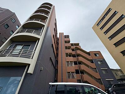 外観：飽きのこないシンプルモダンな外観です。