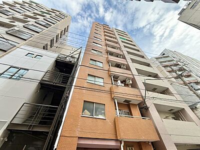 外観:飽きのこないシンプルモダンな外観です。 外観:飽きのこないシンプルモダンな外観です。