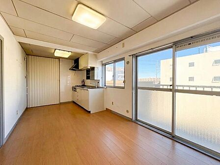 「空間が織り成すひとつ先の住み心地」を演出します。