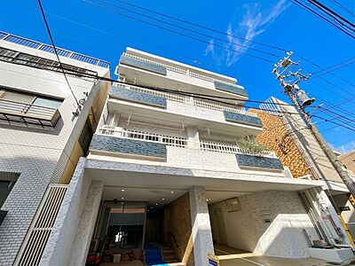 外観:飽きのこないシンプルモダンな外観です。 外観:飽きのこないシンプルモダンな外観です。