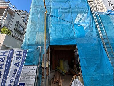 外観:飽きのこないシンプルモダンな外観です。 外観:飽きのこないシンプルモダンな外観です。