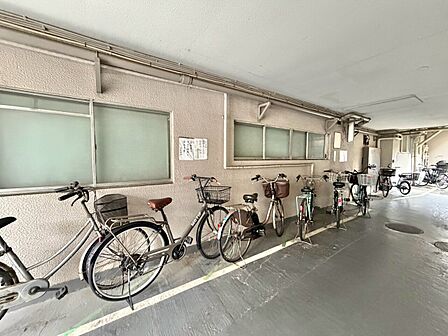 駐輪場も綺麗に整頓されています。※空き状況は都度ご確認下さい。