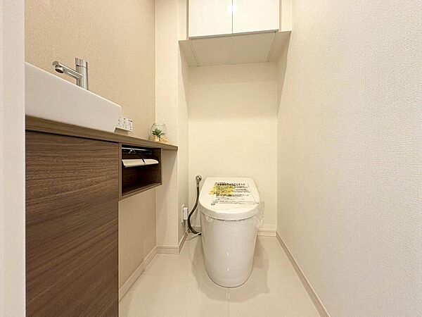 トイレを拡大表示