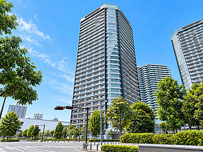 外観:飽きのこないシンプルモダンな外観です。 外観:飽きのこないシンプルモダンな外観です。