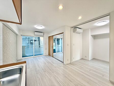 「空間が織り成すひとつ先の住み心地」を演出します。