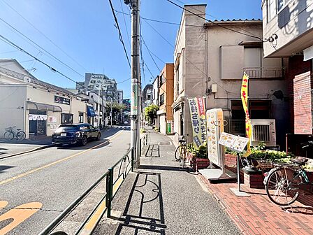 アクセスに優れ、ビジネスにもプライベートにも広範囲にカバーします。
