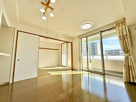 「空間が織り成すひとつ先の住み心地」を演出します。