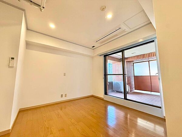 寝室を拡大表示