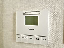 乾燥・涼風・暖房・換気といった一年中様々なシーンで活躍する設備。一日の疲れを癒す場所はいつも快適に。