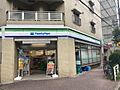 ファミリーマー...