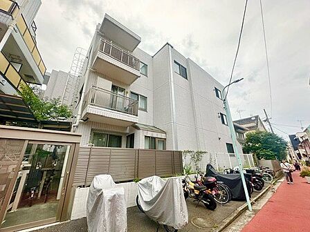 敷地内駐輪場有り。