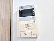 モニター付インターホンを設置。「見える安心」をカタチにしました。