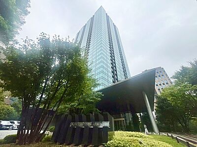 外観：それぞれが思い描く理想の「ライフスタイル」や「ライフステージ」を実現するために。