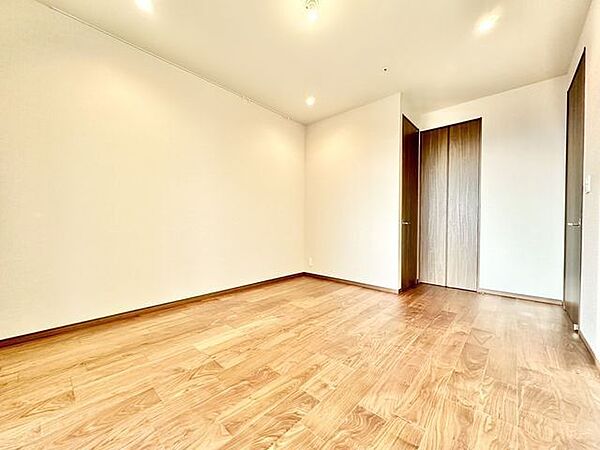 洋室を拡大表示