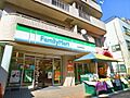 ファミリーマー...