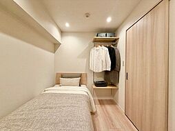 過ぎ行く時間をゆったりと感じることができる落ち着いたお部屋。プライベートな時間を満喫できます。