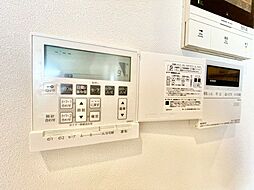 リビングダイニングには床暖房完備。乾燥も空気の汚れもなく快適です。