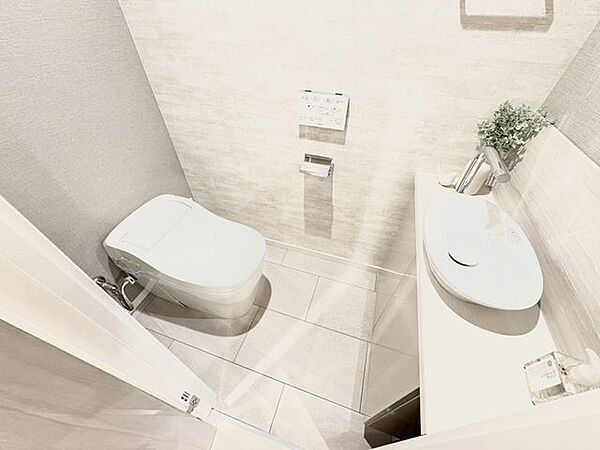 トイレを拡大表示